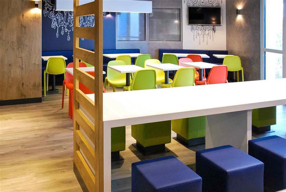 Ibis Styles Les Sables Olonne Hotel Étterem fotó